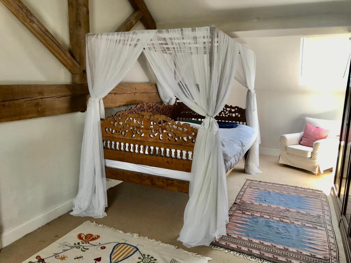 Mulberry Barn Bed and Breakfast Micheldever Εξωτερικό φωτογραφία